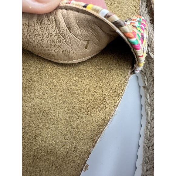 Steve Madden multi-colored platform sandal 7‎ - Picture 6 of 8